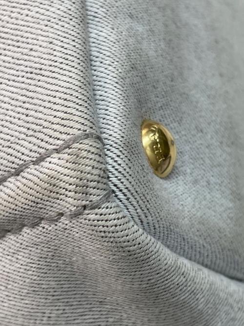PRADA（プラダ）PRADA (プラダ) ハンドバッグ アイボリーの古着・服飾アイテム