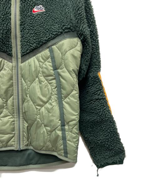 NIKE（ナイキ）NIKE (ナイキ) ボアフリースキルティングジャケット カーキ×オレンジ サイズ:Mの古着・服飾アイテム