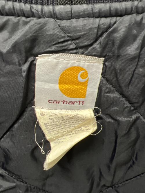 CarHartt（カーハート）CarHartt (カーハート) 中綿ベスト オリーブ×ブラック サイズ:ＸＬの古着・服飾アイテム