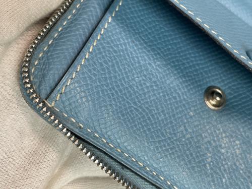 HERMES（エルメス）HERMES (エルメス) 2つ折り財布 スカイブルーの古着・服飾アイテム