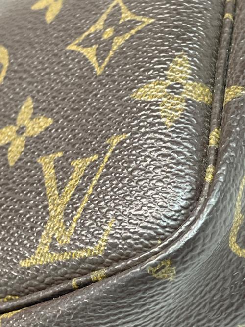 LOUIS VUITTON（ルイ ヴィトン）LOUIS VUITTON (ルイ ヴィトン) ショルダーバッグ ブラウンの古着・服飾アイテム