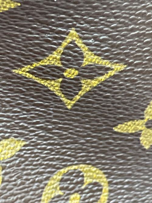 LOUIS VUITTON（ルイ ヴィトン）LOUIS VUITTON (ルイ ヴィトン) ショルダーバッグ ブラウンの古着・服飾アイテム