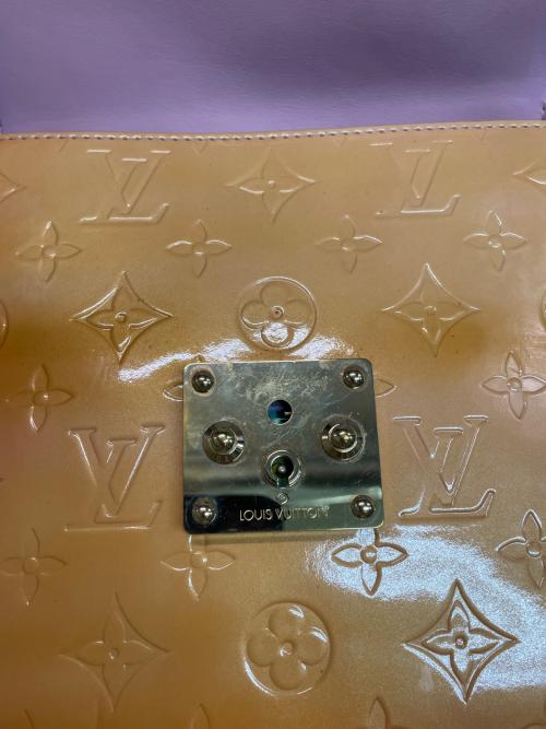 LOUIS VUITTON（ルイ ヴィトン）LOUIS VUITTON (ルイ ヴィトン) スプリングストリート ローズの古着・服飾アイテム