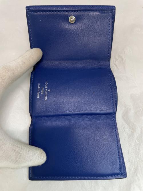 LOUIS VUITTON（ルイ ヴィトン）LOUIS VUITTON (ルイ ヴィトン) 3つ折り財布 ブルーの古着・服飾アイテム