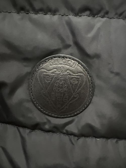 GUCCI（グッチ）GUCCI (グッチ) ヒステリアロゴダウンジャケット ブラック サイズ:５０の古着・服飾アイテム