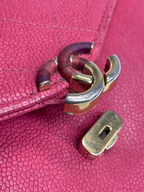 CHANEL（シャネル）CHANEL (シャネル) ショルダーウォレット ピンクの古着・服飾アイテム