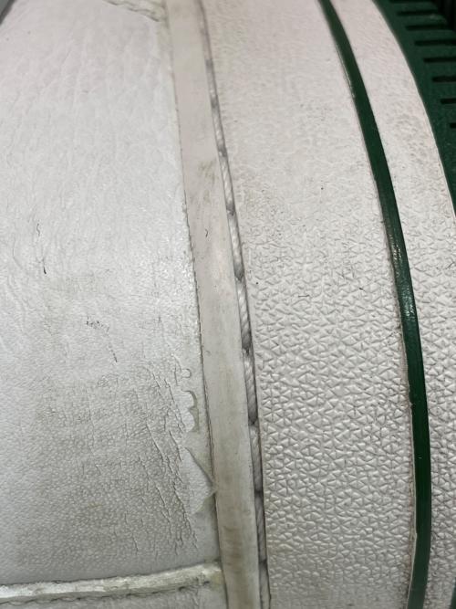 NIKE（ナイキ）NIKE (ナイキ) スニーカー ホワイト×グリーン サイズ:25.5の古着・服飾アイテム