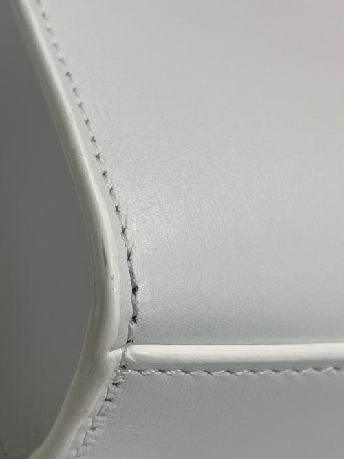 JIL SANDER（ジルサンダー）JIL SANDER (ジルサンダー) ショルダーバッグ ホワイトの古着・服飾アイテム