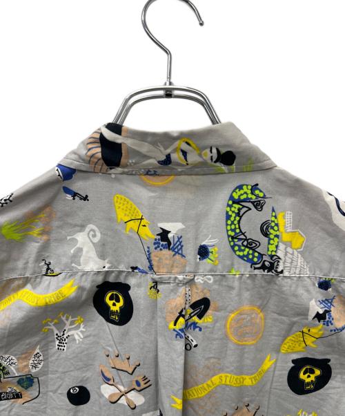stussy（ステューシー）stussy (ステューシー) 半袖シャツ グレー サイズ:Sの古着・服飾アイテム