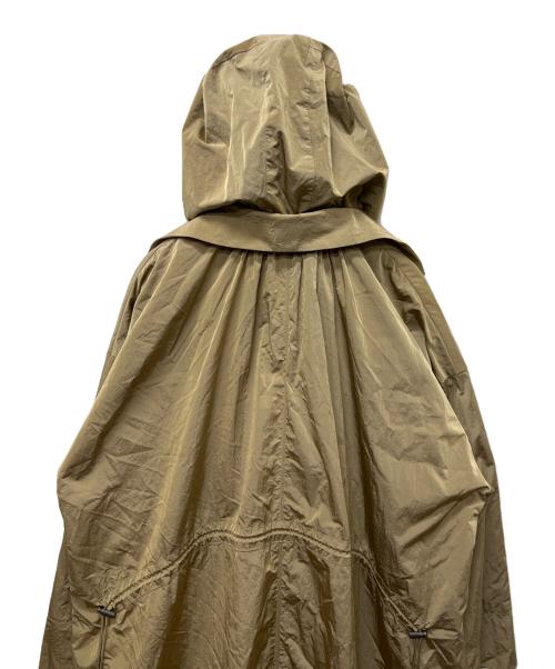 Parc.1（パルクアン）Parc.1 (パルクアン) デザインナイロンコート ベージュ サイズ:Mの古着・服飾アイテム