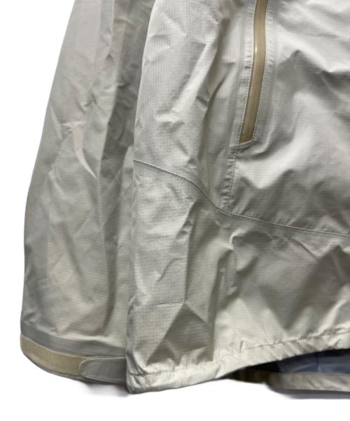 mont-bell（モンベル）mont-bell (モンベル) レイントレッカー ジャケット ベージュ サイズ:Sの古着・服飾アイテム