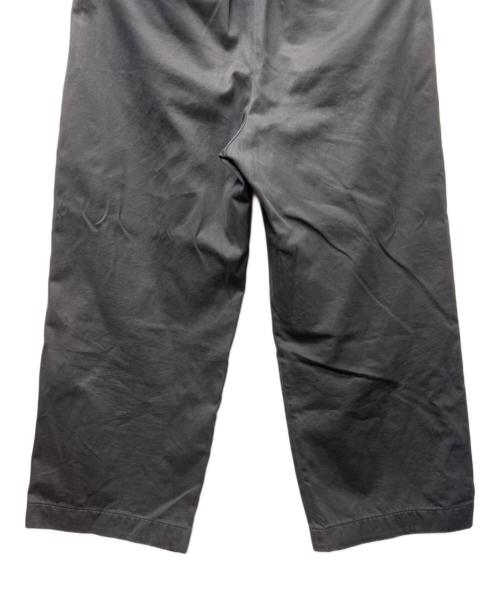 Graphpaper（グラフペーパー）Graphpaper (グラフペーパー) タックチノパンツ グレー サイズ:１の古着・服飾アイテム