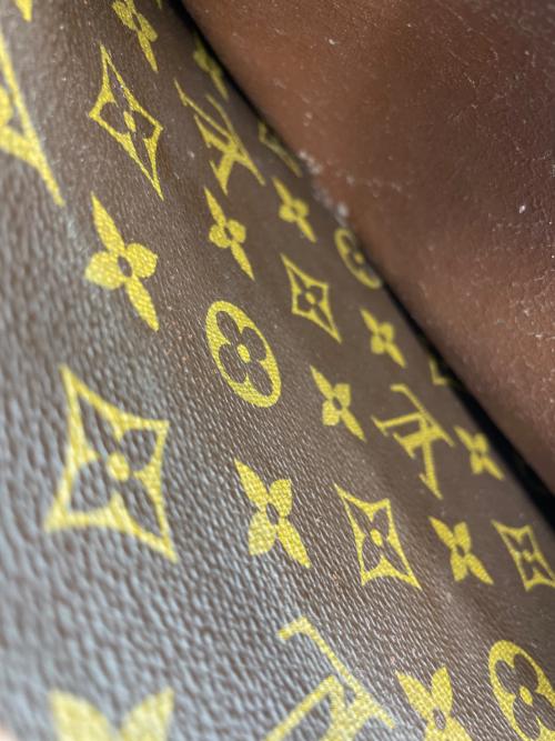 LOUIS VUITTON（ルイ ヴィトン）LOUIS VUITTON (ルイ ヴィトン) セカンドバッグ ブラウンの古着・服飾アイテム