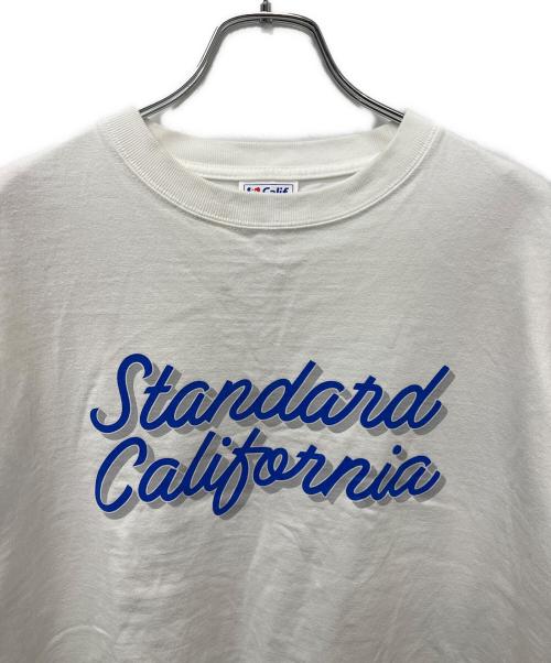 STANDARD CALIFORNIA（スタンダードカリフォルニア）STANDARD CALIFORNIA (スタンダードカリフォルニア) スクリプトフォントロゴTシャツ ホワイト サイズ:ＸＬの古着・服飾アイテム