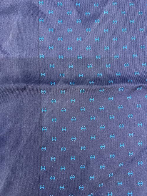 HERMES（エルメス）HERMES (エルメス) ガヴロッシュ カレ45 ネイビーの古着・服飾アイテム
