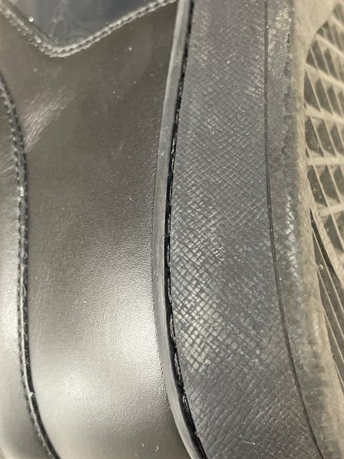 LOUIS VUITTON（ルイ ヴィトン）LOUIS VUITTON (ルイ ヴィトン) ローカットレザースニーカー ブラック サイズ:SIZE 10の古着・服飾アイテム