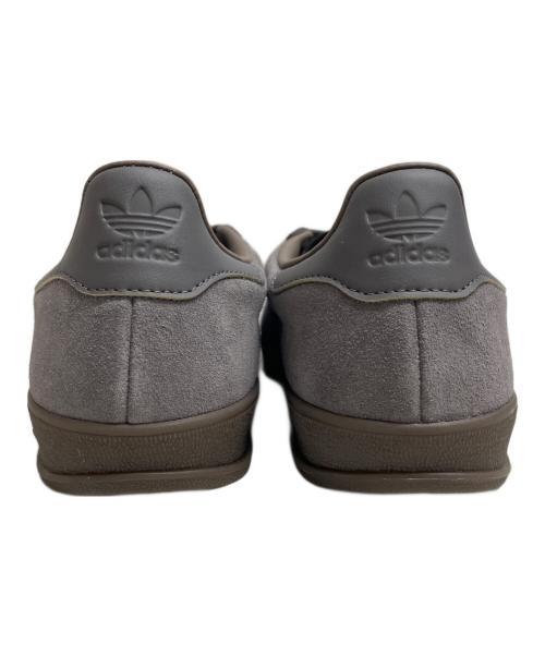adidas（アディダス）adidas (アディダス) JOURNAL STANDARD別注 (ジャーナルスタンダード) GAZELLE INDOOR JS グレー サイズ:JP245の古着・服飾アイテム