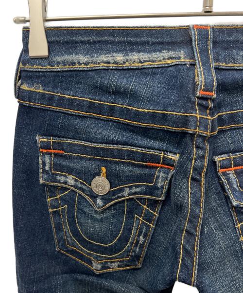 TRUE RELIGION（トゥルー レリジョン）TRUE RELIGION (トゥルー レリジョン) フレアデニムパンツ インディゴ サイズ:２４の古着・服飾アイテム
