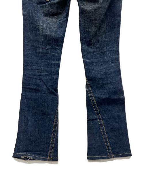 TRUE RELIGION（トゥルー レリジョン）TRUE RELIGION (トゥルー レリジョン) フレアデニムパンツ インディゴ サイズ:２４の古着・服飾アイテム