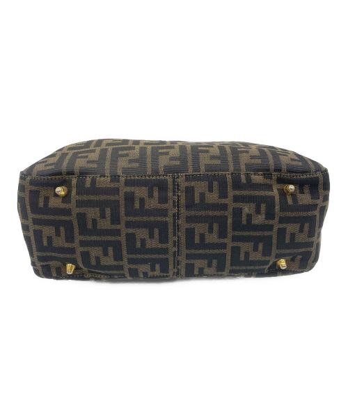 FENDI（フェンディ）FENDI (フェンディ) ズッカハンドバッグ ベージュの古着・服飾アイテム