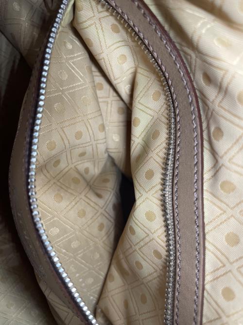 TOD'S（トッズ）TOD'S (トッズ) D-Styling ベージュの古着・服飾アイテム