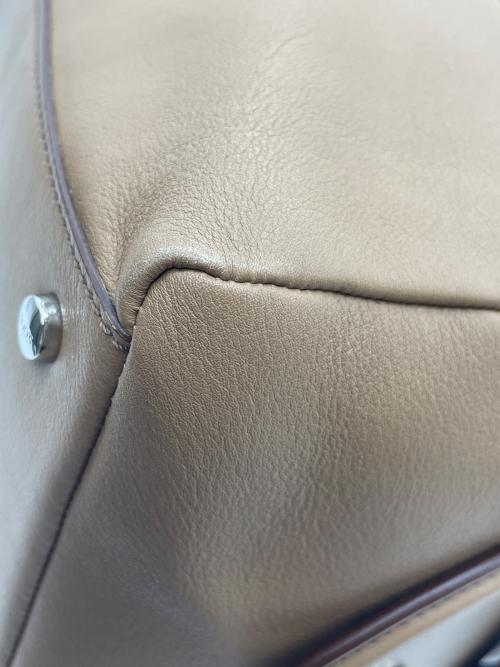 TOD'S（トッズ）TOD'S (トッズ) D-Styling ベージュの古着・服飾アイテム