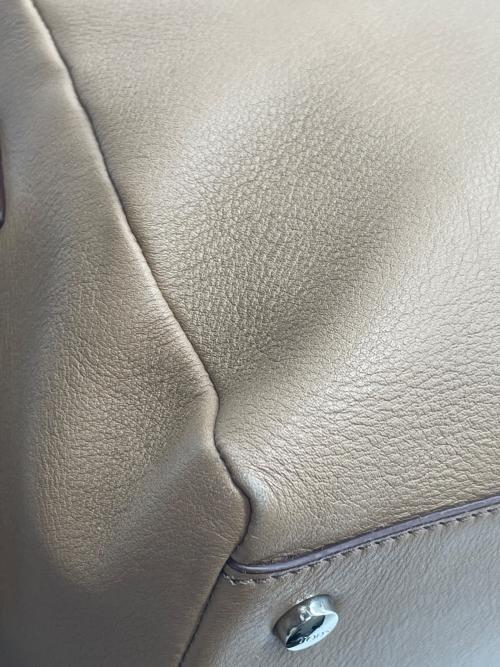TOD'S（トッズ）TOD'S (トッズ) D-Styling ベージュの古着・服飾アイテム