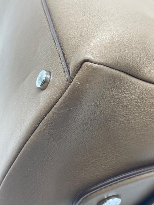 TOD'S（トッズ）TOD'S (トッズ) D-Styling ベージュの古着・服飾アイテム