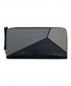 LOEWEロエベ）の古着「パズルラウンドジップウォレット」｜グレー