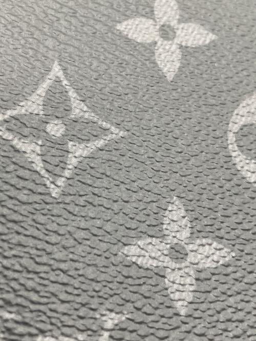 LOUIS VUITTON（ルイ ヴィトン）LOUIS VUITTON (ルイ ヴィトン) クーヴェルテュール・パスポール ブラックの古着・服飾アイテム