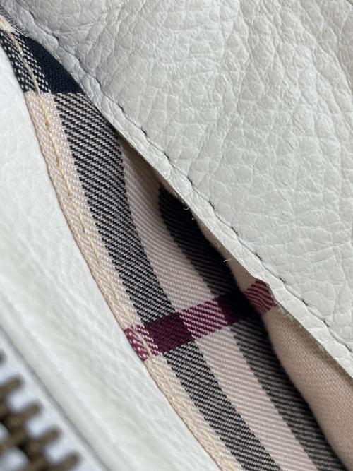 BURBERRY（バーバリー）BURBERRY (バーバリー) ショルダーバッグ ホワイト×イエローの古着・服飾アイテム