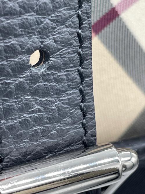 BURBERRY（バーバリー）BURBERRY (バーバリー) 2WAYバッグ ブラック×ベージュの古着・服飾アイテム