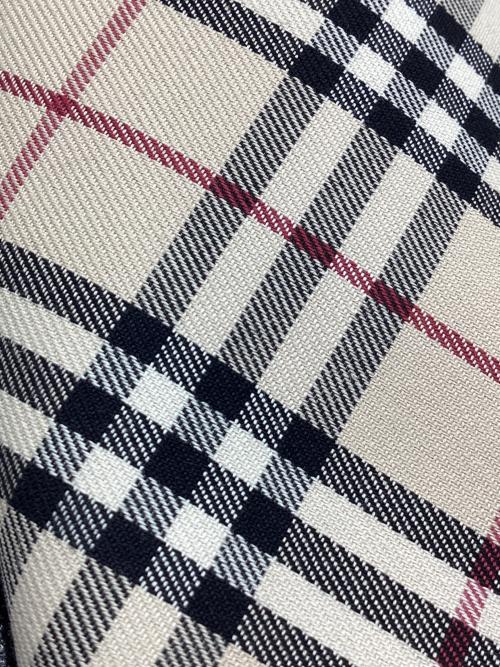 BURBERRY（バーバリー）BURBERRY (バーバリー) ノバチェック ハンドバッグ  ベージュの古着・服飾アイテム