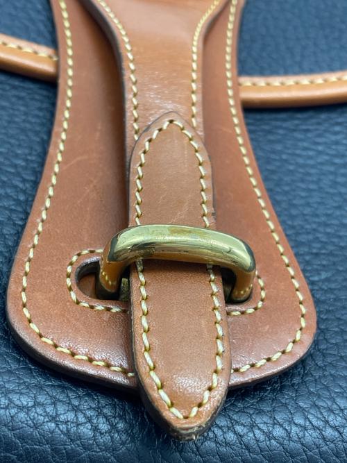 DOONEY&BOURKE（ドゥーニーアンドバーク）DOONEY&BOURKE (ドゥーニーアンドバーク) ショルダーバッグ ネイビー×ブラウンの古着・服飾アイテム