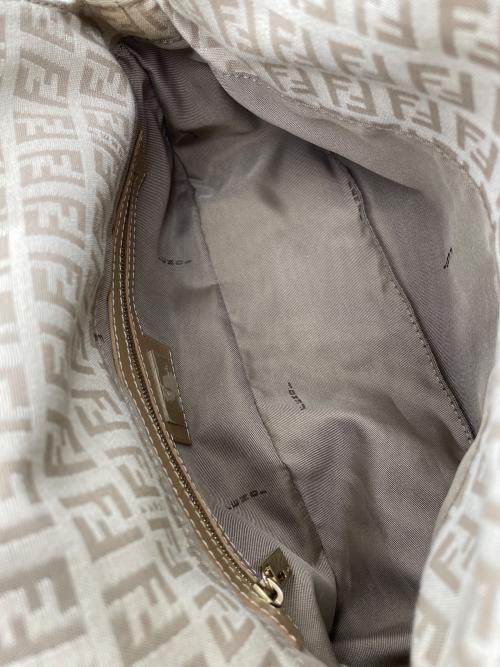 FENDI（フェンディ）FENDI (フェンディ) マンマバケット ベージュの古着・服飾アイテム