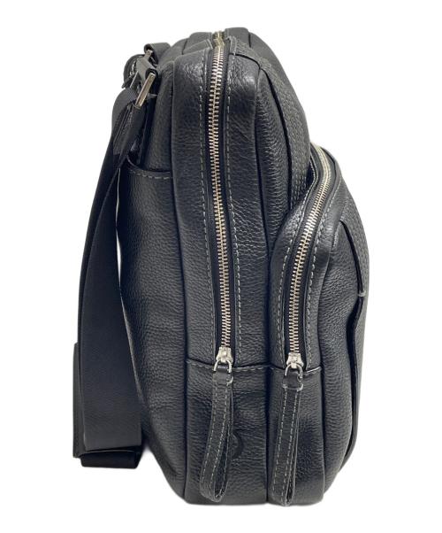 S.T.Dupont（エス・テー・デュポン）S.T.Dupont (エス・テー・デュポン) ショルダーバッグ ブラックの古着・服飾アイテム