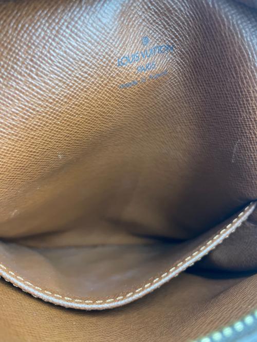 LOUIS VUITTON（ルイ ヴィトン）LOUIS VUITTON (ルイ ヴィトン) ダヌーヴ ブラウンの古着・服飾アイテム