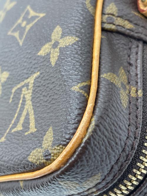 LOUIS VUITTON（ルイ ヴィトン）LOUIS VUITTON (ルイ ヴィトン) ダヌーヴ ブラウンの古着・服飾アイテム