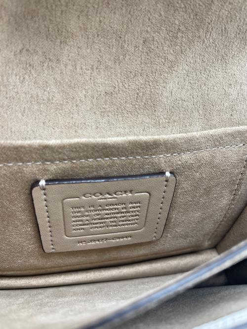 COACH（コーチ）COACH (コーチ) チェーンショルダーバッグの古着・服飾アイテム