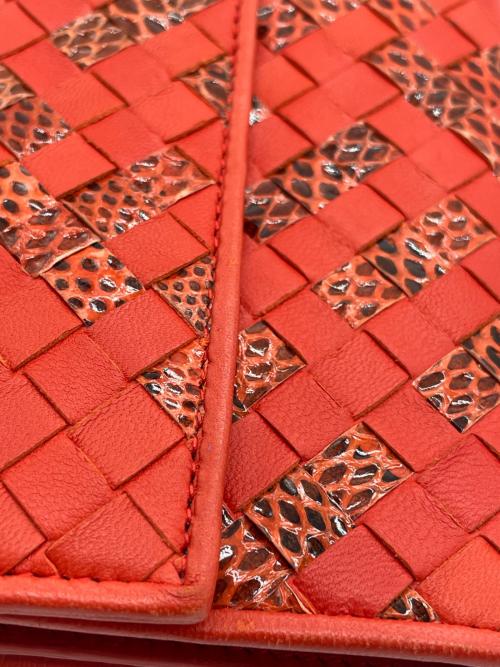 BOTTEGA VENETA（ボッテガベネタ）BOTTEGA VENETA (ボッテガベネタ) 長財布 レッドの古着・服飾アイテム