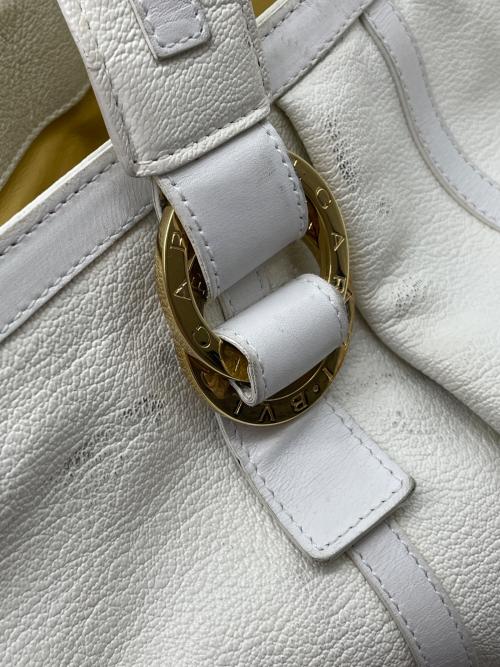 BVLGARI（ブルガリ）BVLGARI (ブルガリ) レザートートバッグ ホワイトの古着・服飾アイテム