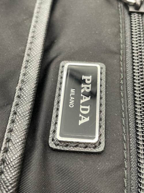 PRADA（プラダ）PRADA (プラダ) ボディーバッグ ブラックの古着・服飾アイテム
