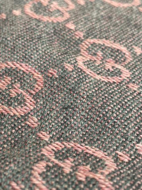 GUCCI（グッチ）GUCCI (グッチ) GGウールスカーフ グレー×ピンクの古着・服飾アイテム
