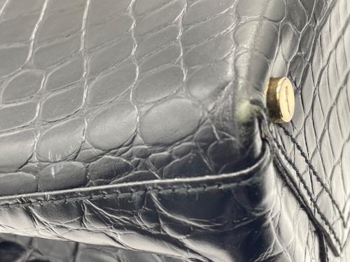 Salvatore Ferragamo（サルヴァトーレ フェラガモ）Salvatore Ferragamo (サルヴァトーレ フェラガモ) レザー2wayショルダーバッグ ブラックの古着・服飾アイテム