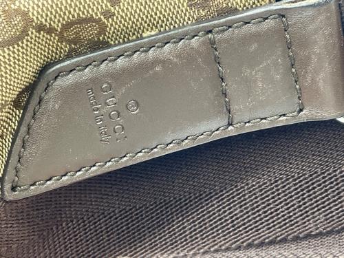 GUCCI（グッチ）GUCCI (グッチ) ショルダーバッグ ベージュの古着・服飾アイテム