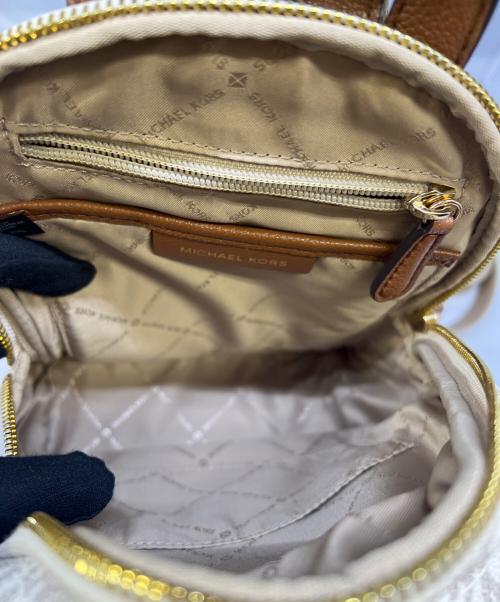 MICHAEL KORS（マイケルコース）MICHAEL KORS (マイケルコース) ミニリュック ベージュの古着・服飾アイテム