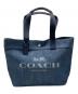 COACH（コーチ）の古着「デニムトートバッグ」｜インディゴ×ピンク