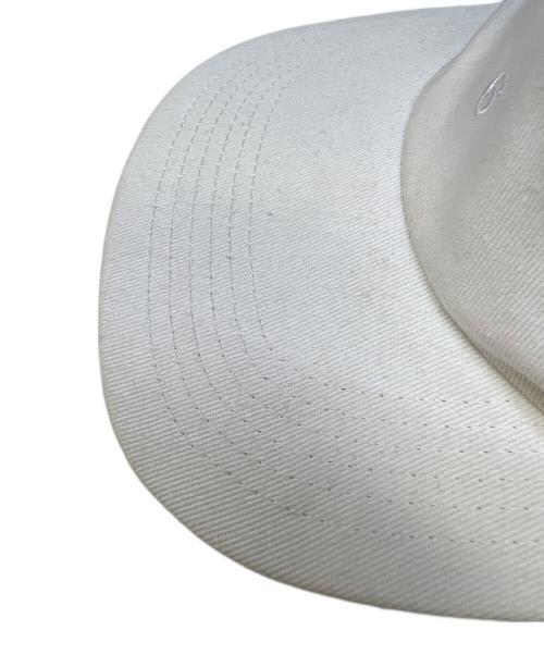 MM6 Maison Margiela（エムエムシックスメゾンマルジェラ）MM6 Maison Margiela (エムエムシックスメゾンマルジェラ) キャップ ホワイトの古着・服飾アイテム