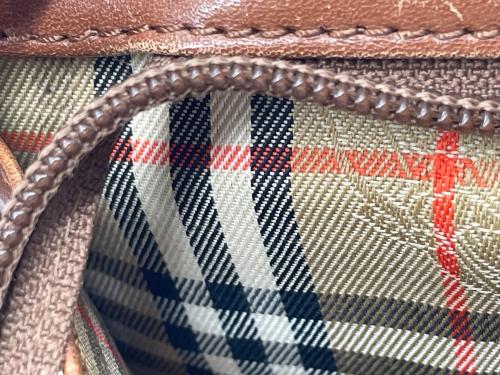 Burberry's（バーバリーズ）Burberry's (バーバリーズ) セカンドバッグ ブラウンの古着・服飾アイテム