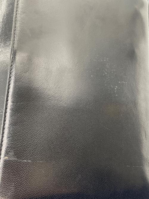 Yves Saint Laurent（イヴサンローラン）Yves Saint Laurent (イヴサンローラン) ハンドバッグ ブラックの古着・服飾アイテム